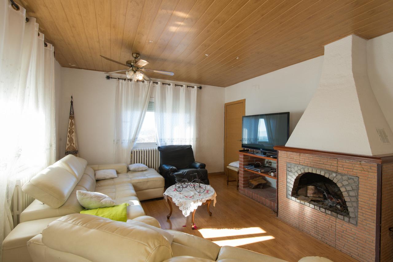 בית הארחה Sant Pere de Vilamajor 	Casa Can Vila Las Marquesas מראה חיצוני תמונה